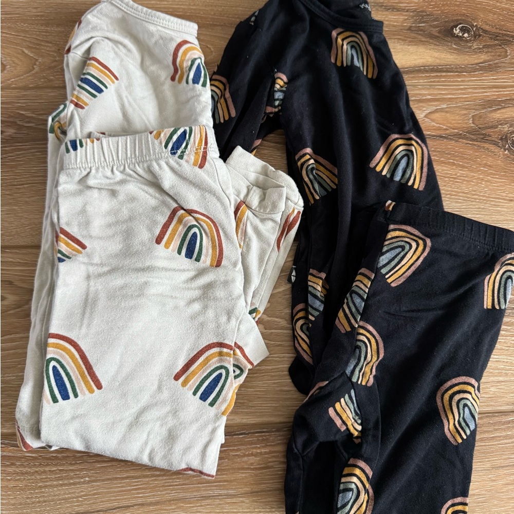 Kyte BABY Cream and midnight Rust Rainbow pair (2T)
